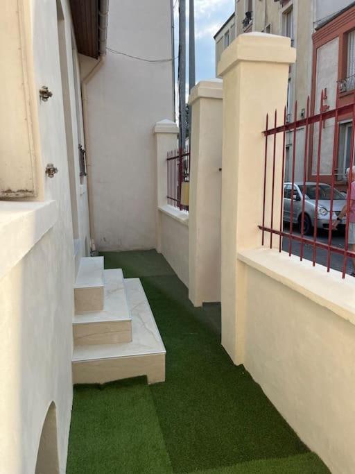 La Maison Rayofam, A 30 Min De Paris, A 5 Min Du Stade De France Сен-Дени Экстерьер фото