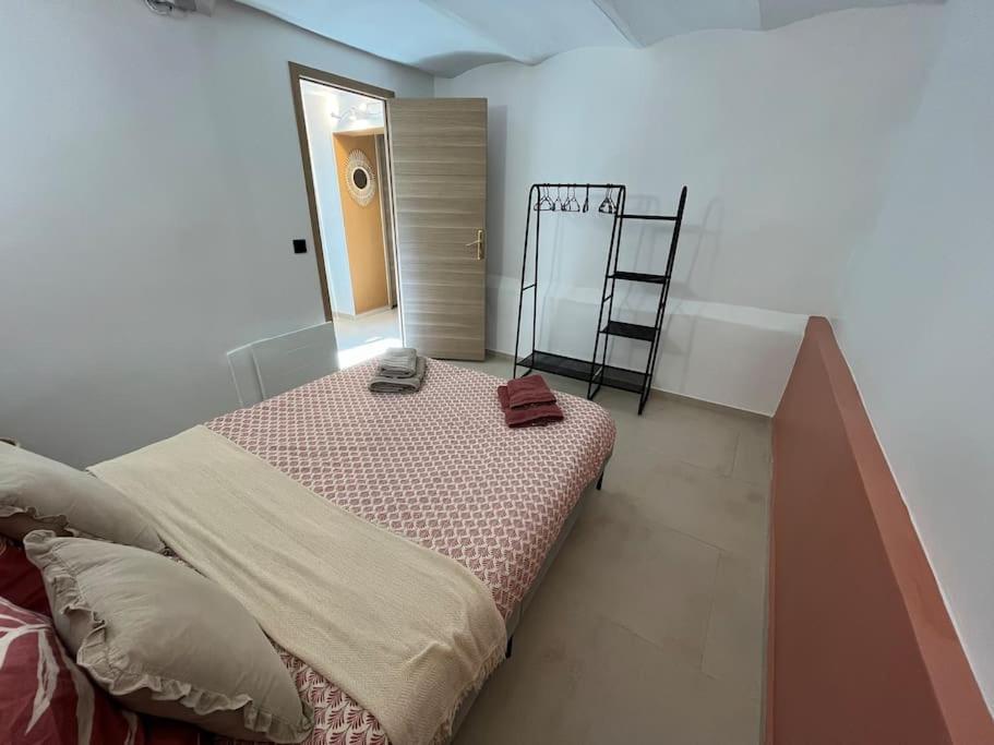 La Maison Rayofam, A 30 Min De Paris, A 5 Min Du Stade De France Сен-Дени Экстерьер фото